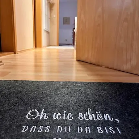 Διαμέρισμα Geraeumige Idylle Im Gruenen Bei Bamberg *